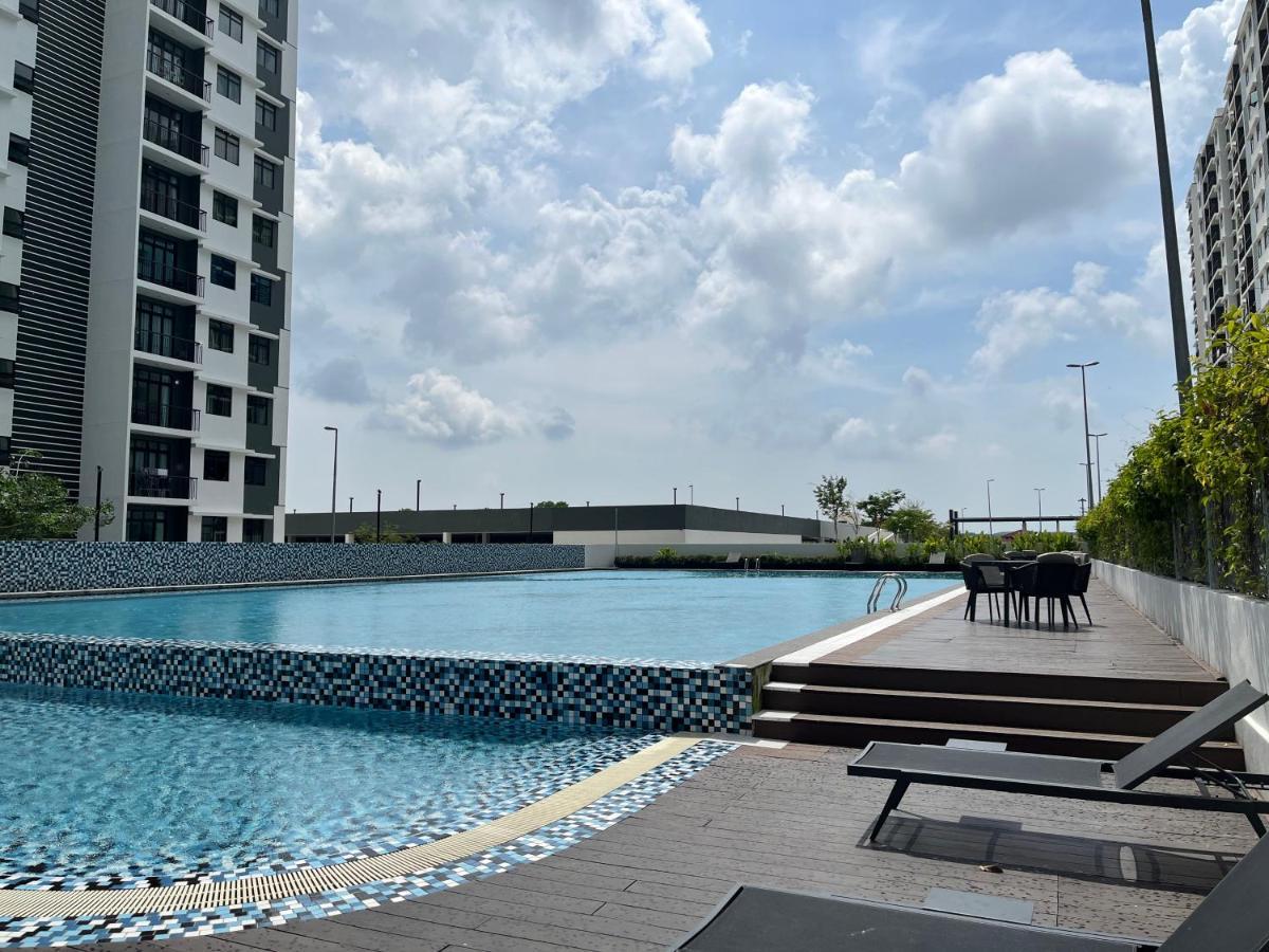 Villa Desaru Johor By Glex Exterior foto